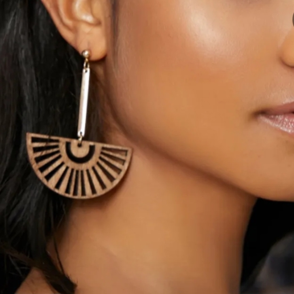 Wood Fan Earrings Boho Metal Bar Drops From Post Backing - Picture 6 of 10